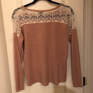 Forever 21 long-sleeved sweater/shirt